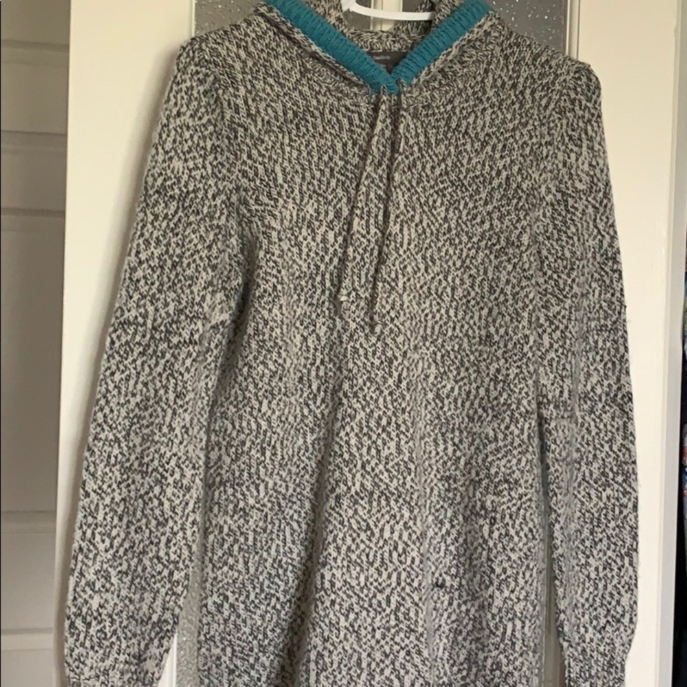 Knit hoodie